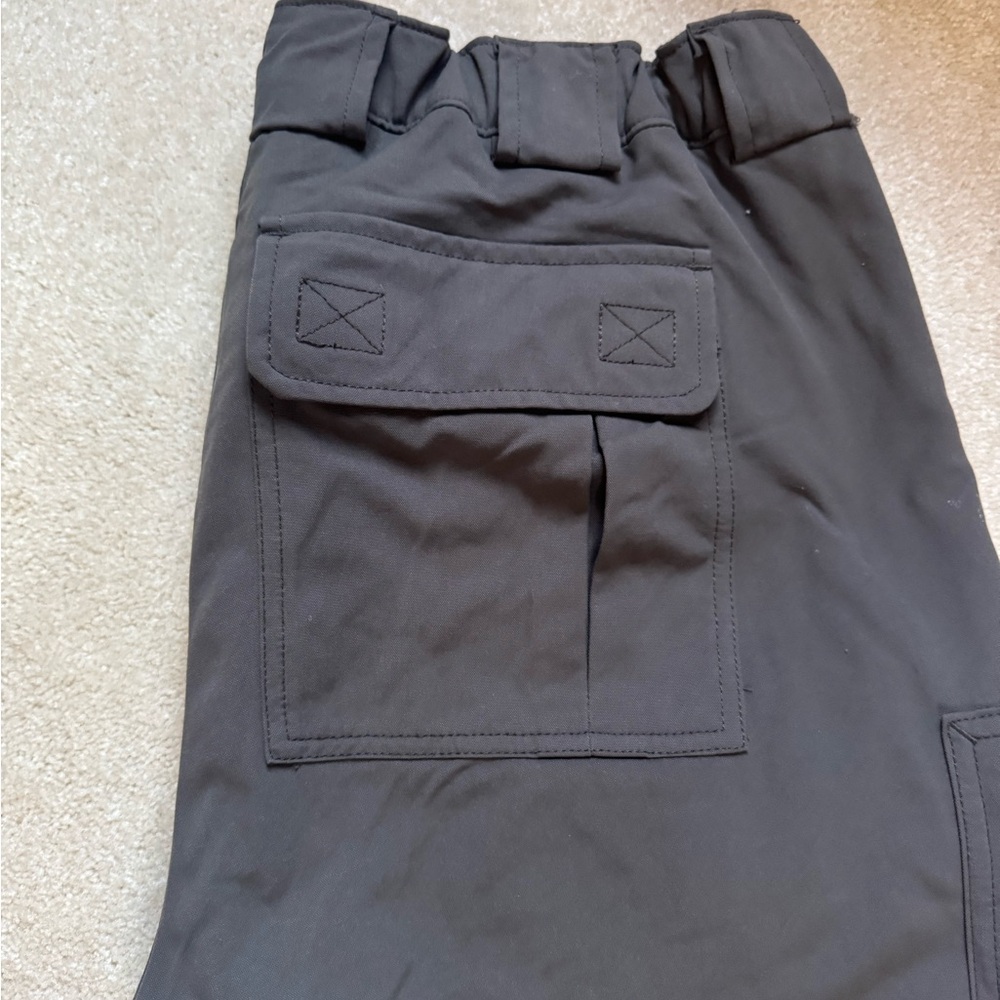 Duluth Trading Co Charcoal Tactical Cargo Pants